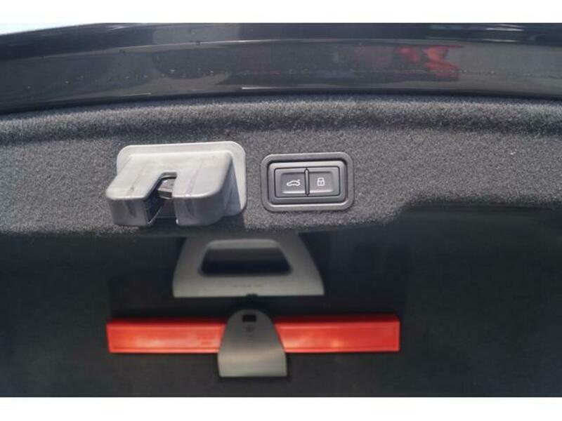 S8