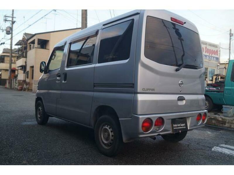 CLIPPER VAN