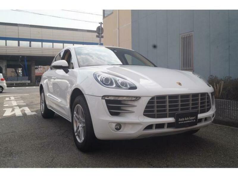 MACAN