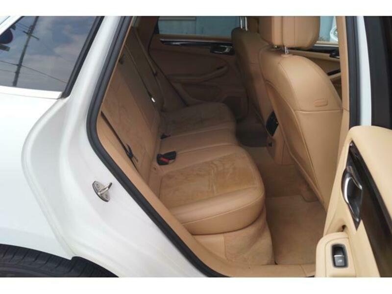 MACAN