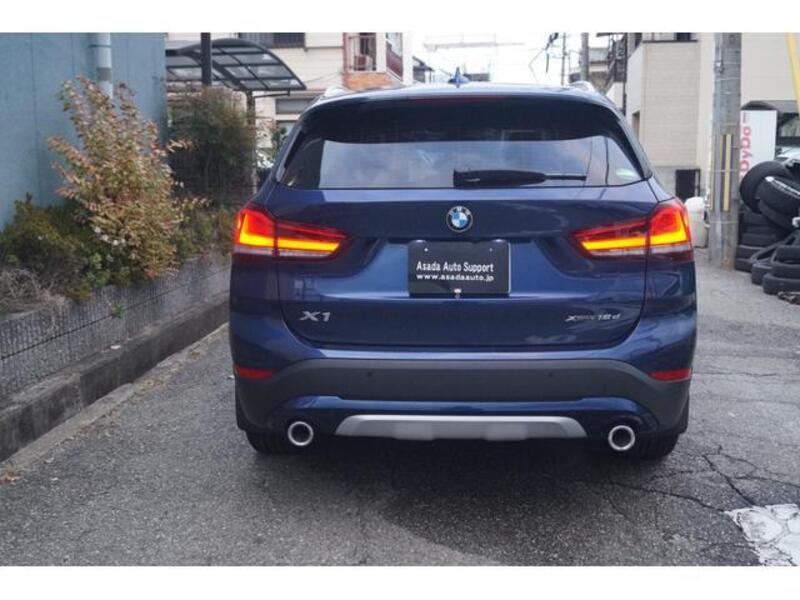 X1