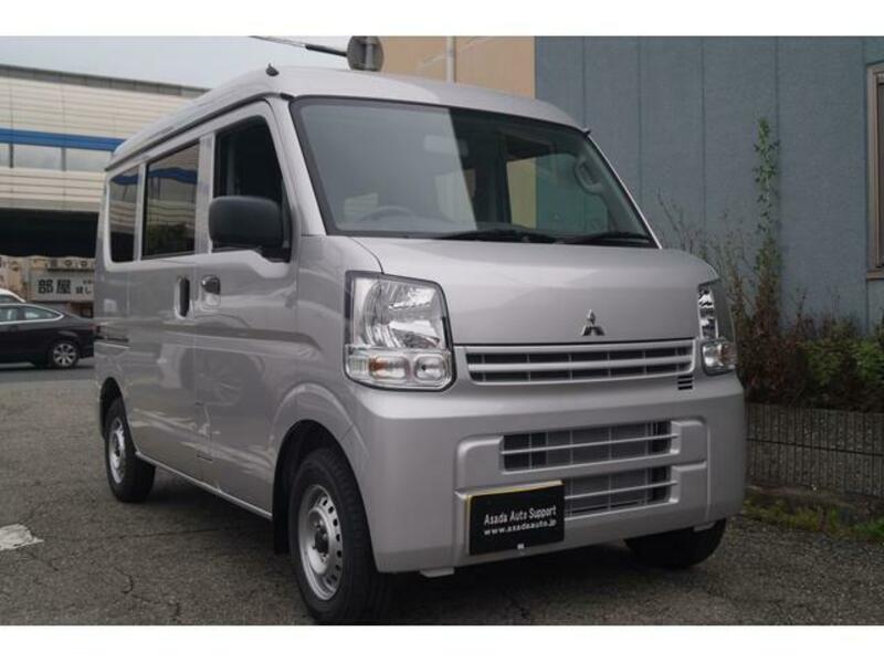 MINICAB VAN