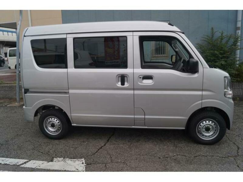 MINICAB VAN