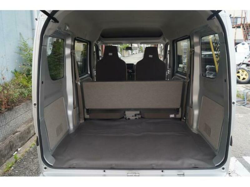 MINICAB VAN
