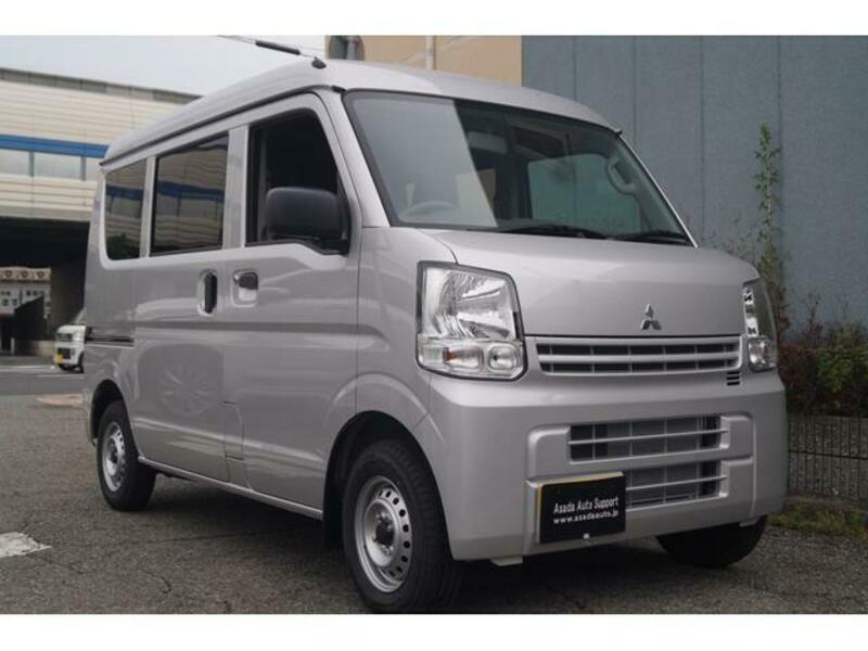 MITSUBISHI MINICAB VAN
