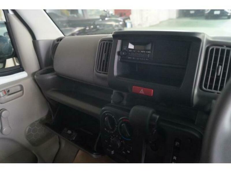 MINICAB VAN