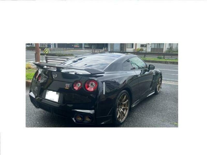 GT-R