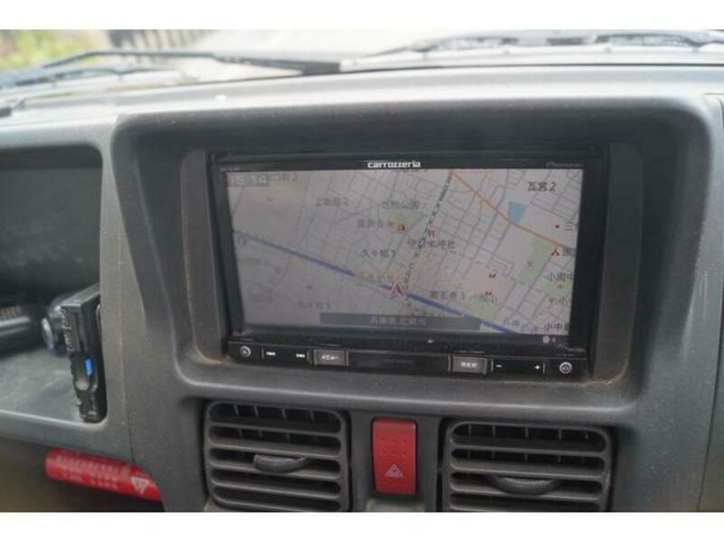 MINICAB TRUCK