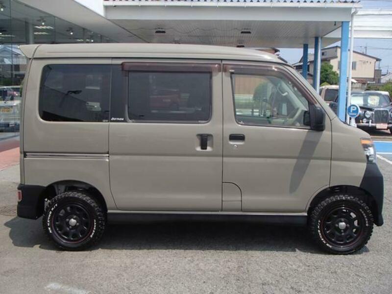 ATRAI WAGON