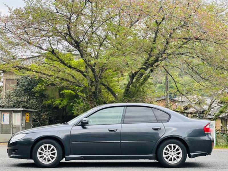 LEGACY B4