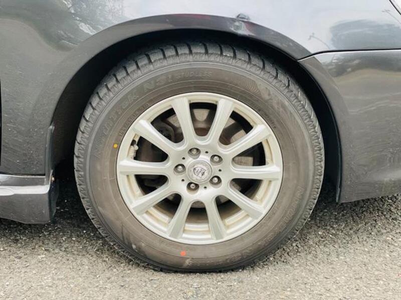 LEGACY B4