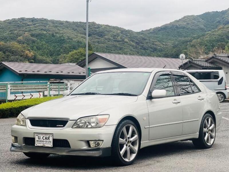 TOYOTA ALTEZZA