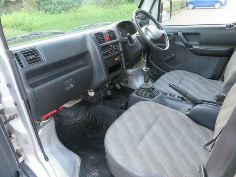 CARRY TRUCK
