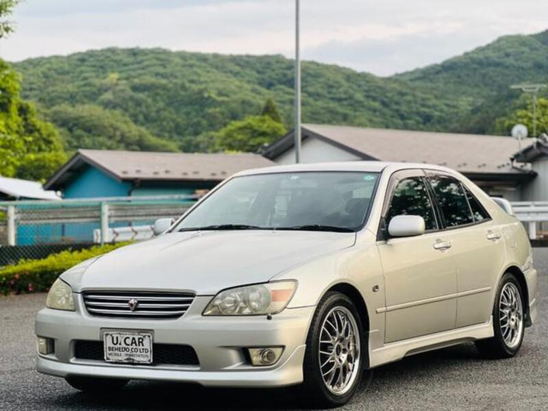 TOYOTA ALTEZZA