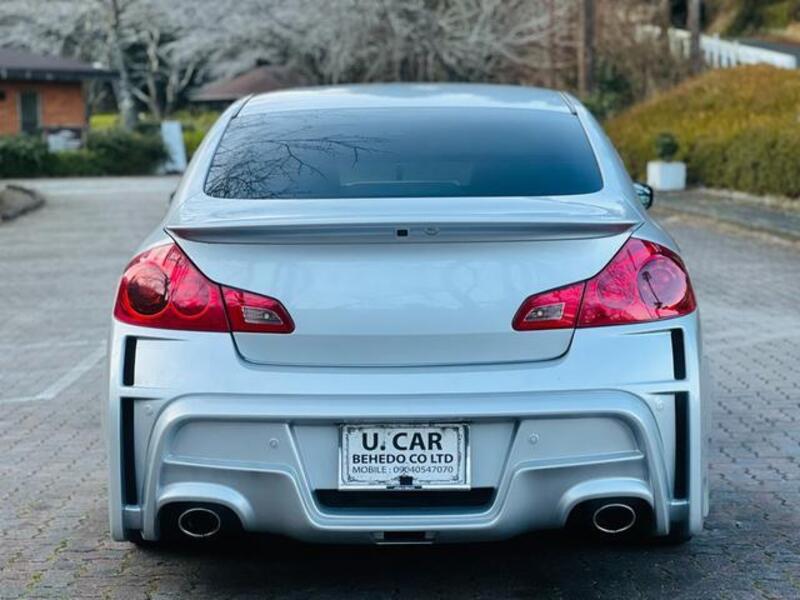 SKYLINE