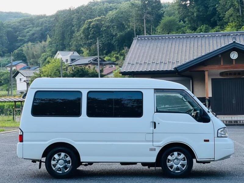 BONGO VAN