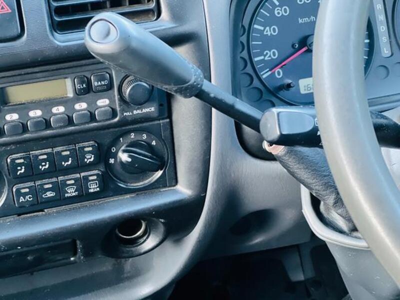 BONGO VAN