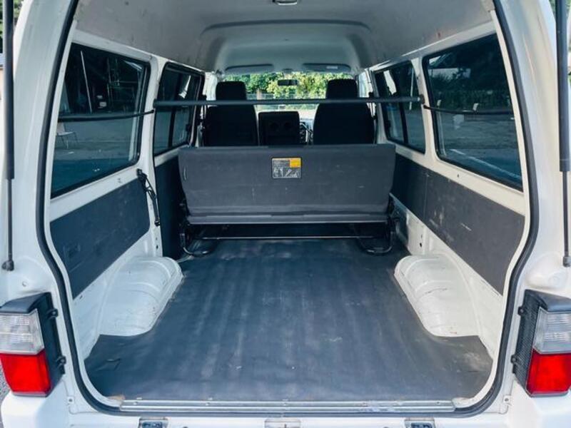 BONGO VAN
