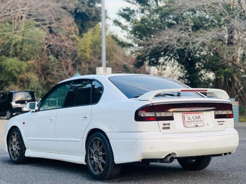 LEGACY B4