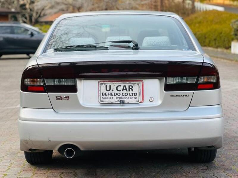 LEGACY B4