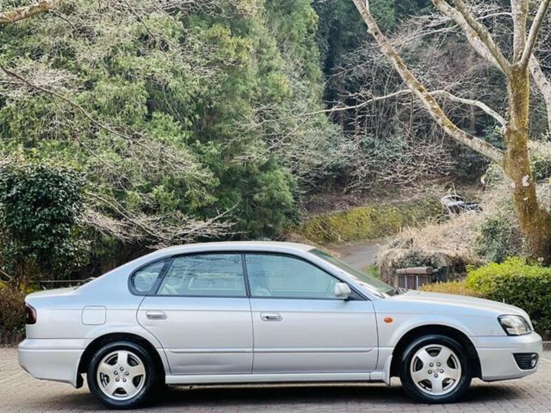 LEGACY B4