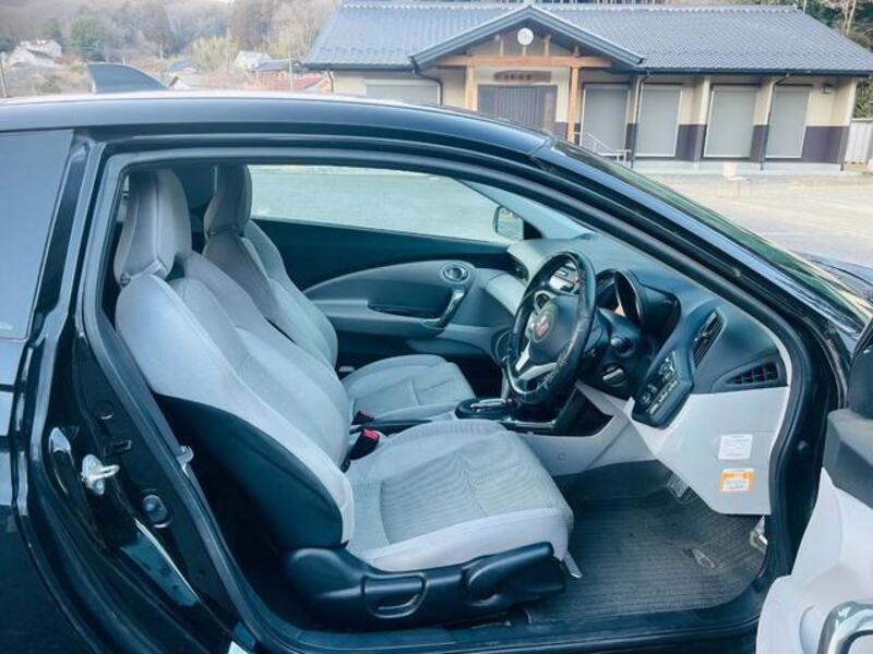 CR-Z