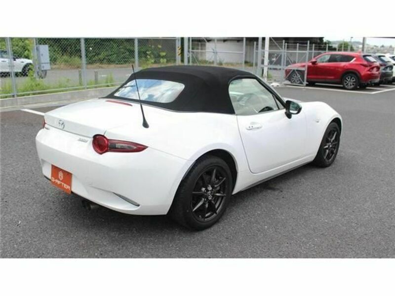ROADSTER