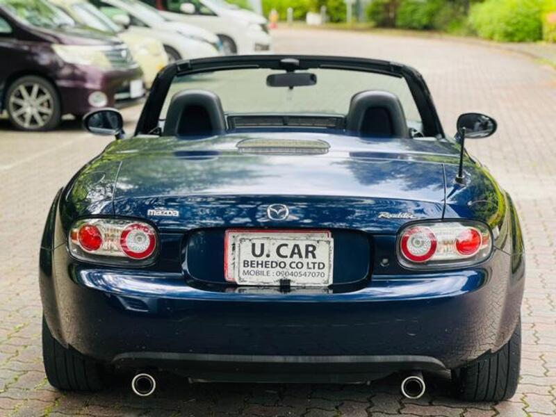 ROADSTER
