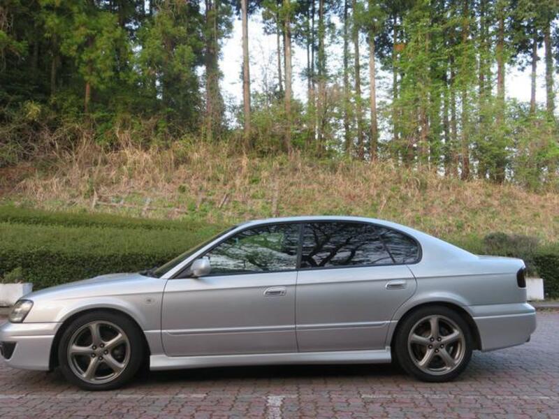 LEGACY B4