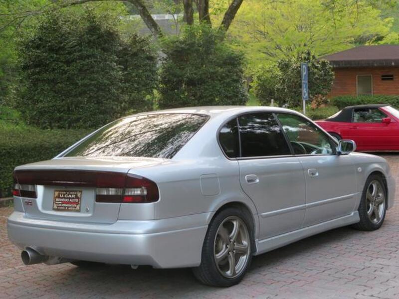 LEGACY B4