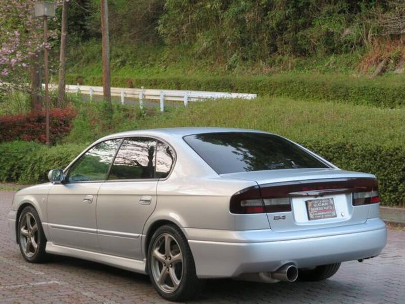 LEGACY B4