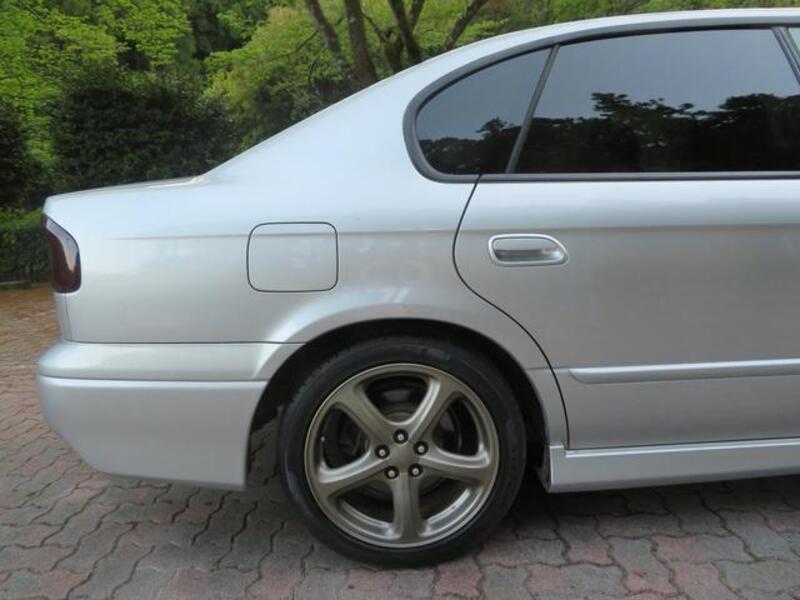 LEGACY B4