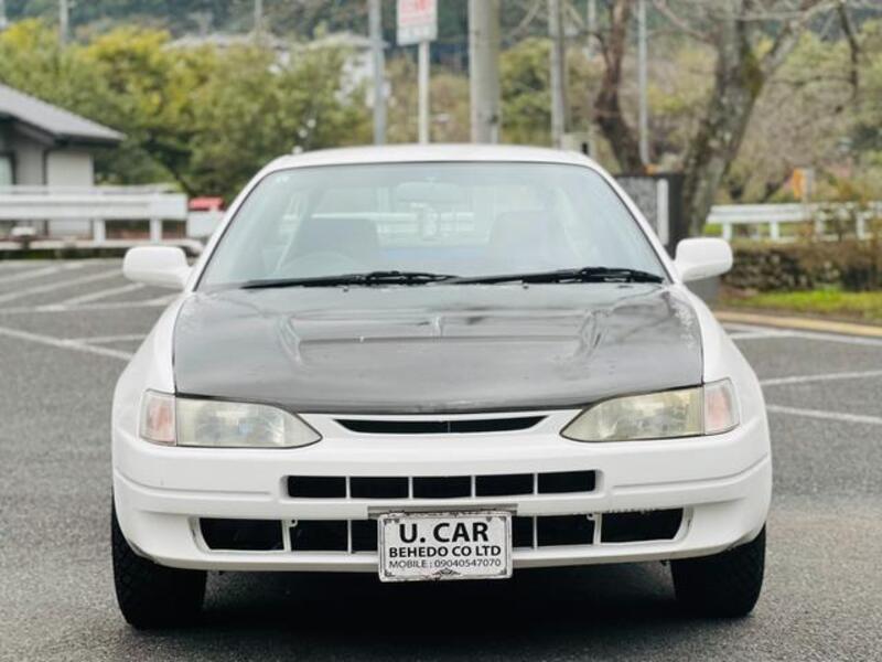 COROLLA LEVIN