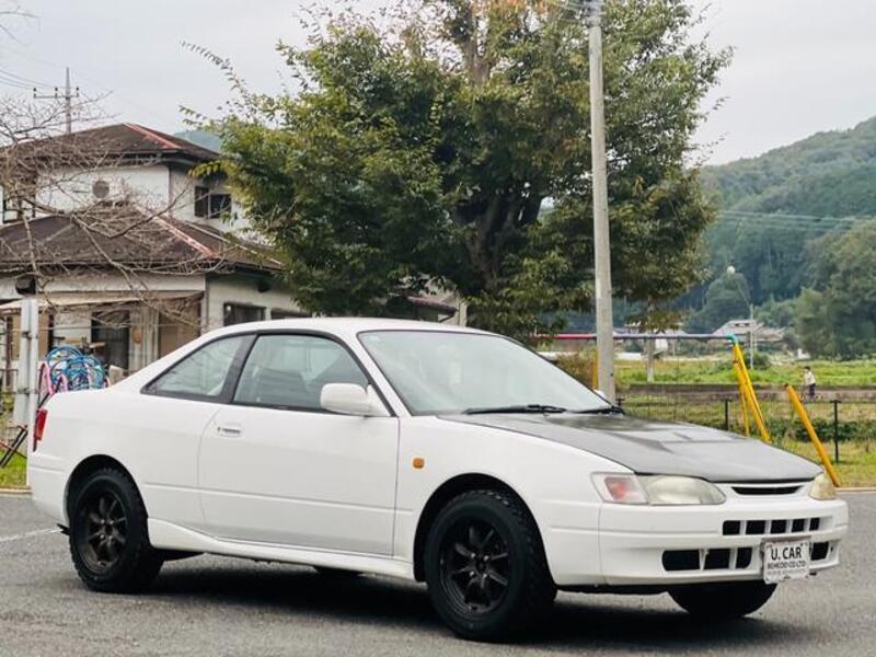 COROLLA LEVIN