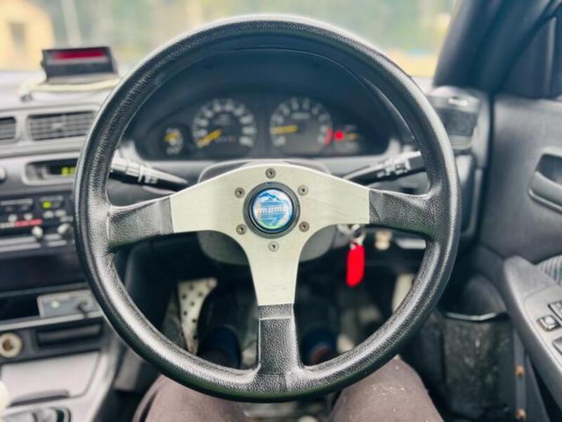 COROLLA LEVIN