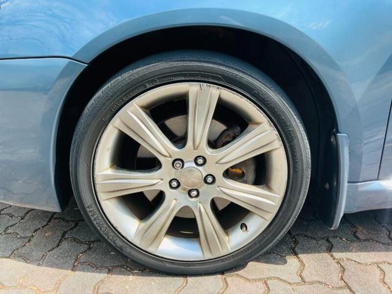 LEGACY B4