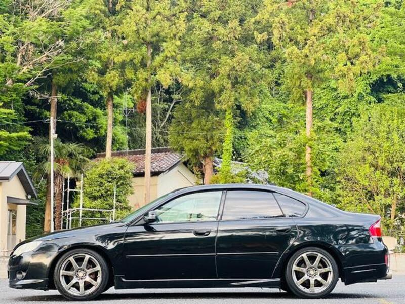 LEGACY B4
