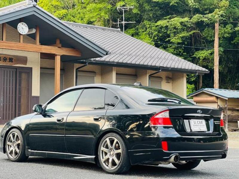 LEGACY B4