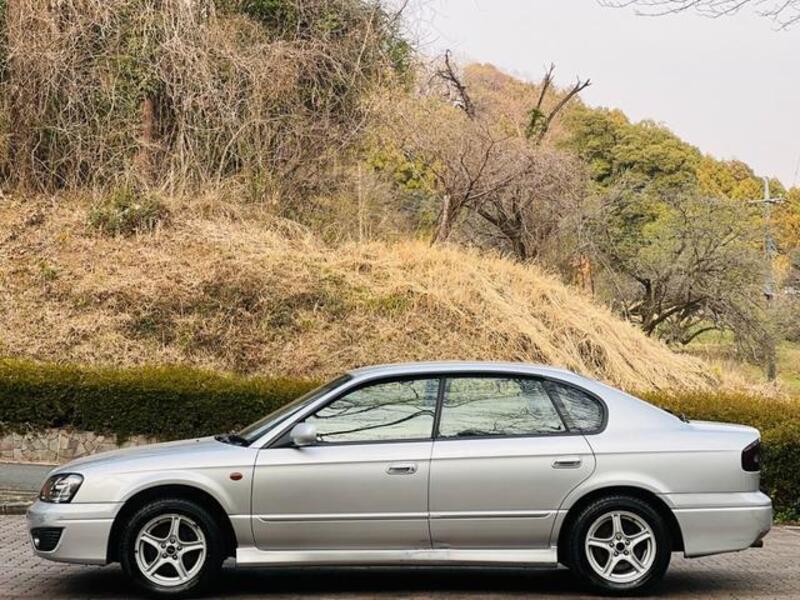 LEGACY B4