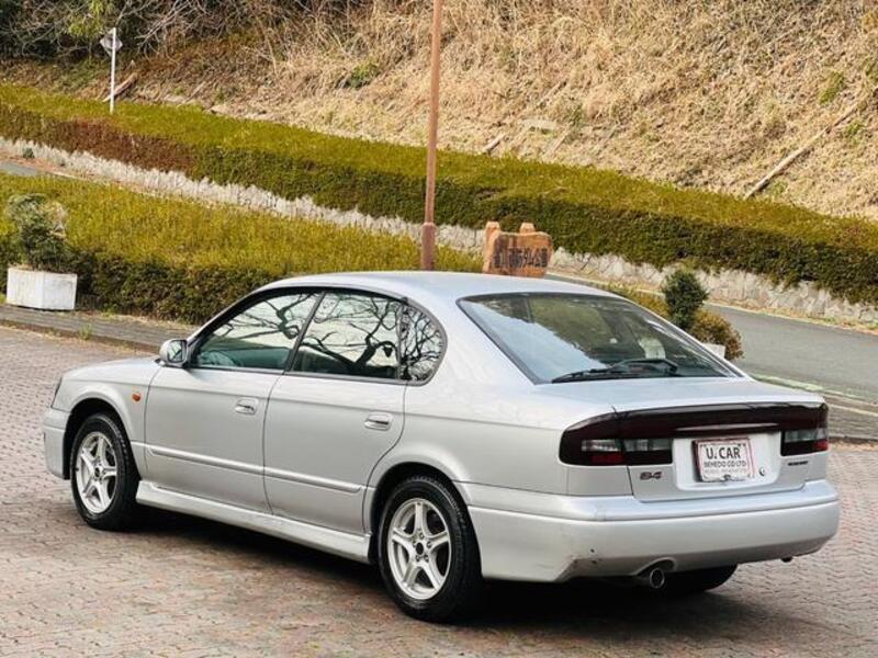 LEGACY B4