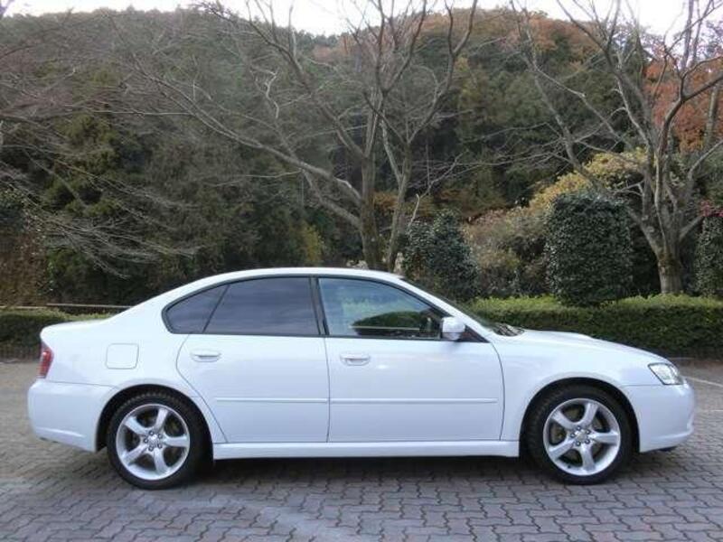 LEGACY B4