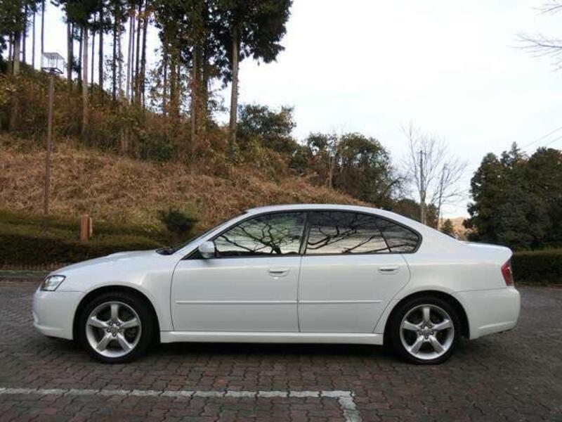 LEGACY B4