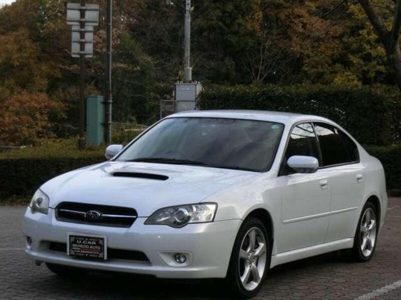 SUBARU LEGACY B4