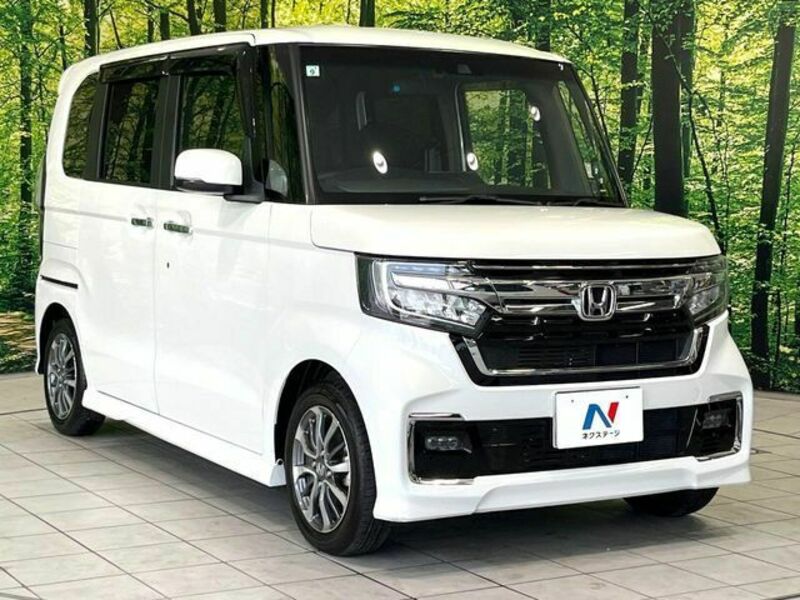N BOX CUSTOM