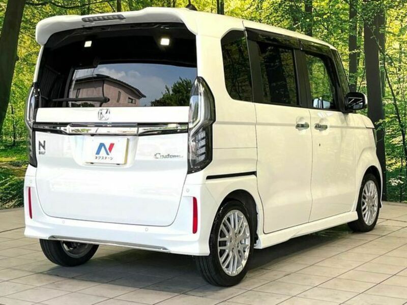 N BOX CUSTOM