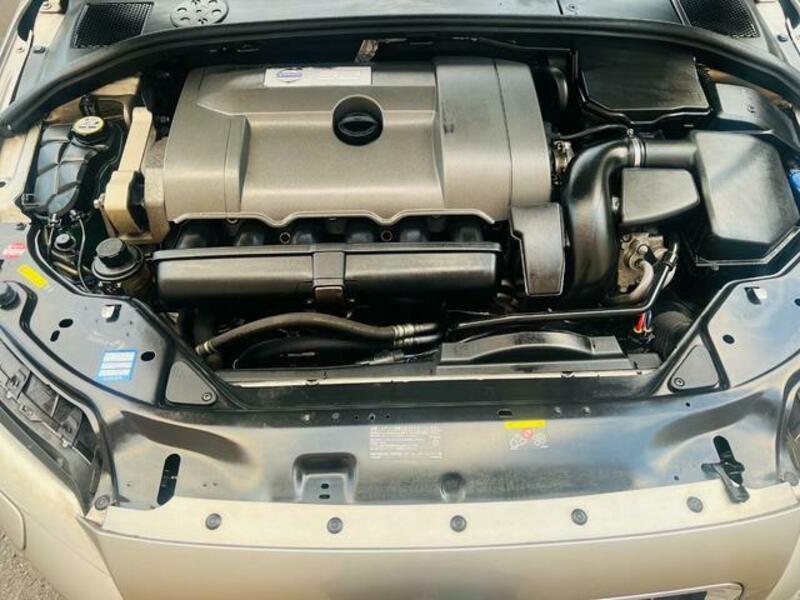 V70
