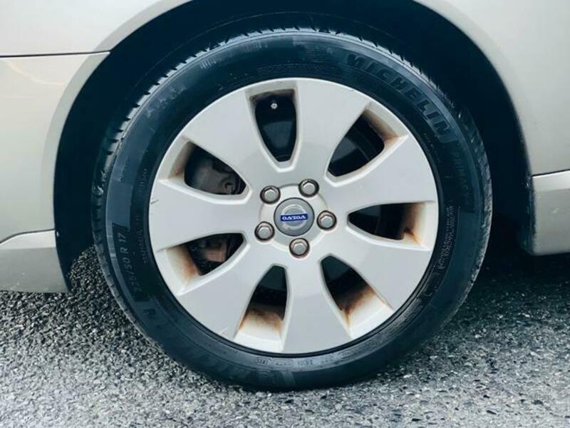V70