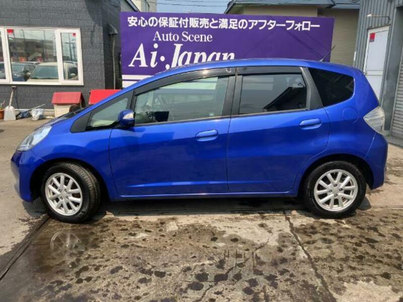 FIT HYBRID