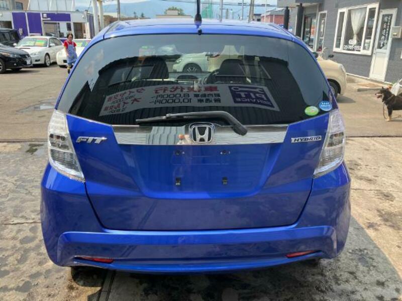 FIT HYBRID