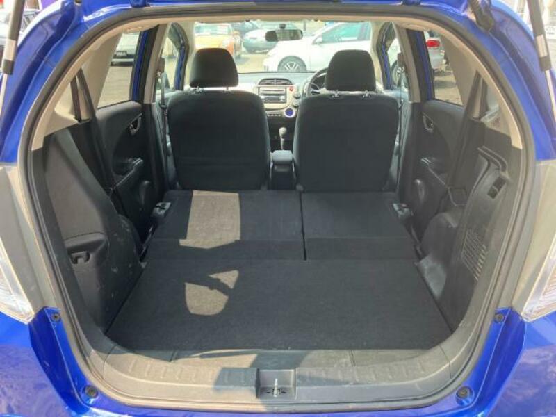 FIT HYBRID